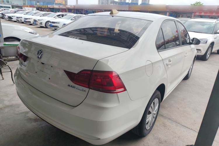 大众 桑塔纳 2019款 1.5L 手动风尚版 国VI车身外观6003