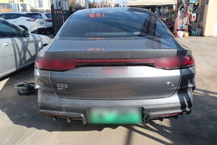 比亚迪 秦L 2024款 DM-i 120KM卓越型车身外观6004