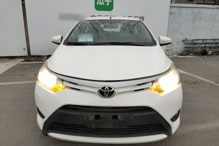 丰田 威驰 2014款 1.3L 自动型尚版车身外观2