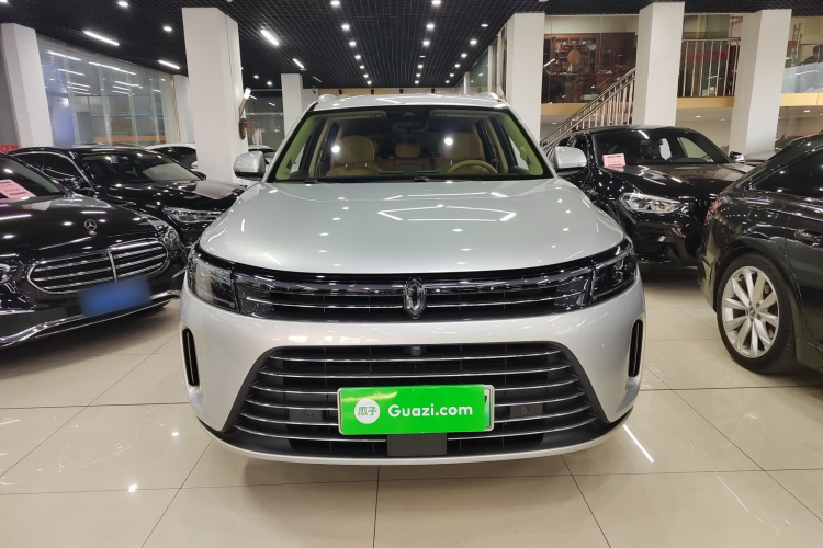 鸿蒙智行 问界M7 2024款 1.5T 后驱Plus版 5座车身外观2