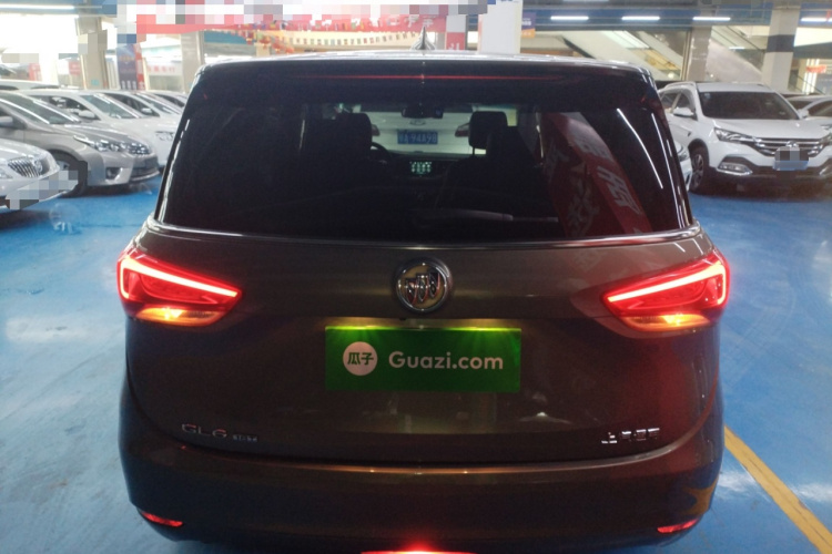 别克GL6 2018款 18T 6座尊贵型车身外观6