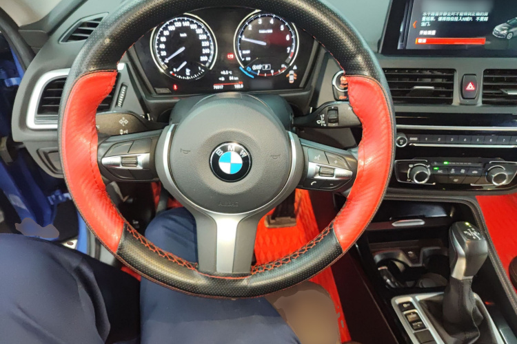 宝马1系 2019款 118i M运动套装局部细节13