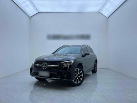 奔驰GLC 2023款 改款 GLC 260 L 4MATIC 豪华型 5座