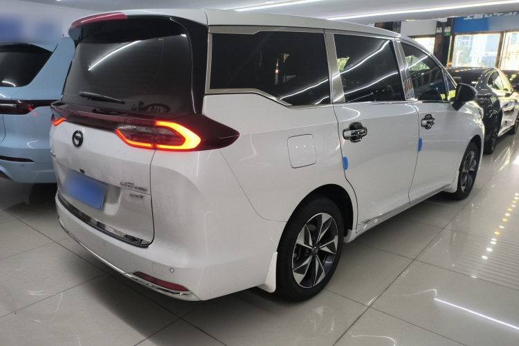 广汽传祺 传祺M6 2023款 PRO 270T DCT豪华版车身外观7