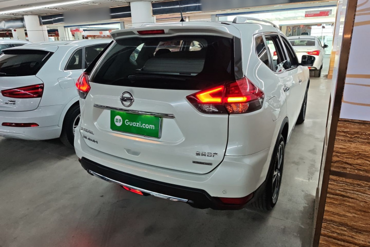 日产 奇骏 2020款  2.5L XL ITS CVT 4WD豪华领航版车身外观7