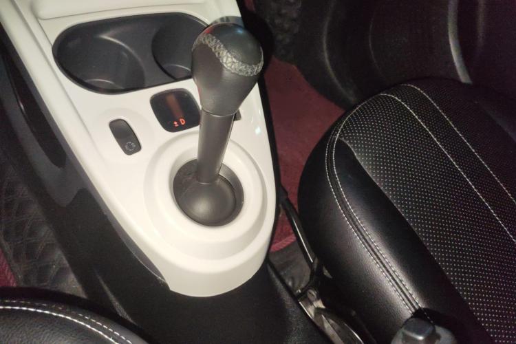 smart forfour 2016款 1.0L 52千瓦灵动版局部细节18