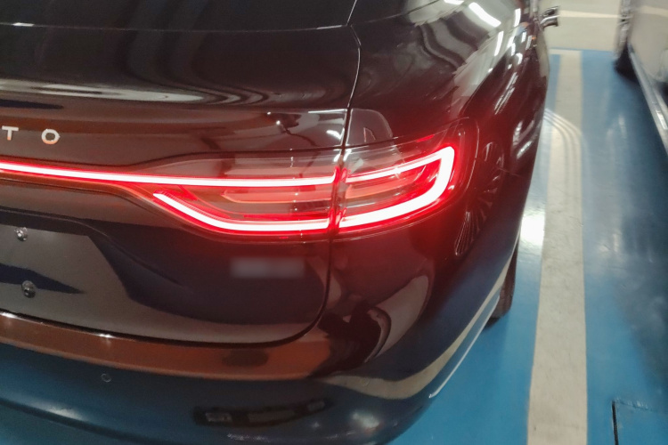 鸿蒙智行 享界S9 2024款 纯电 Max 后驱长航版车身外观9