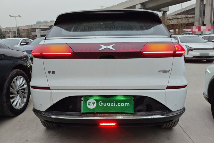 小鹏G3 2022款 G3i 460G车身外观6