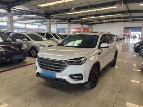 中国重汽VGV VGV U70 2020款 1.5T 自动智享豪华版 7座