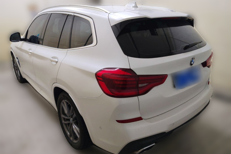 宝马X3 2020款  xDrive28i M运动套装车身外观5