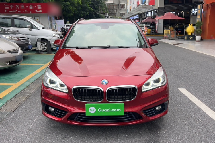 宝马2系旅行车(进口) 2015款 218i 运动设计套装车身外观6005