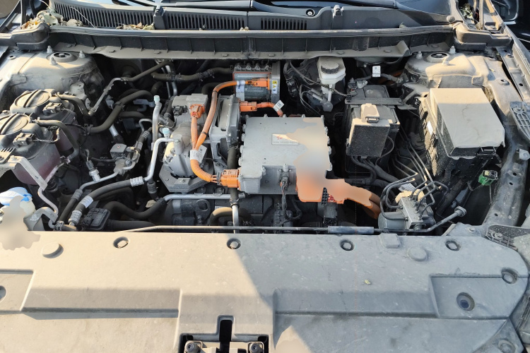 红旗E-QM5 2022款 431km 充电乐享版局部细节24