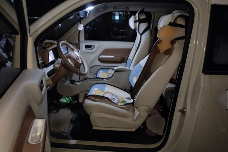 五菱汽车 宏光MINIEV 2024款 第三代 215km 青春版中控内饰19