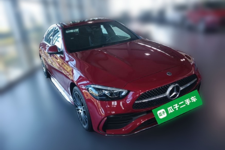 奔驰C级 2024款 C 200 L 运动版车身外观3