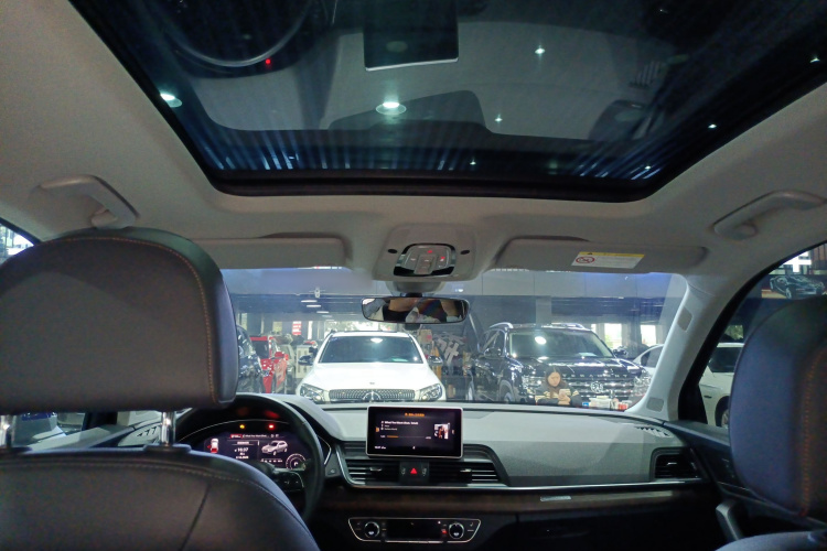 奥迪Q5L 2018款 45 TFSI 尊享风雅型 国VI局部细节22