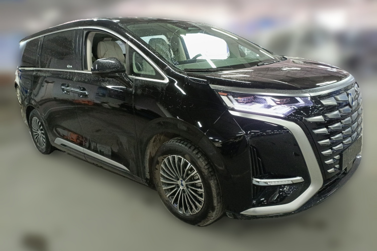 腾势D9 2022款 DM-i 970 四驱尊荣型车身外观3