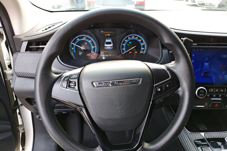 启辰D60EV 2022款 标准续航舒适版中控内饰13
