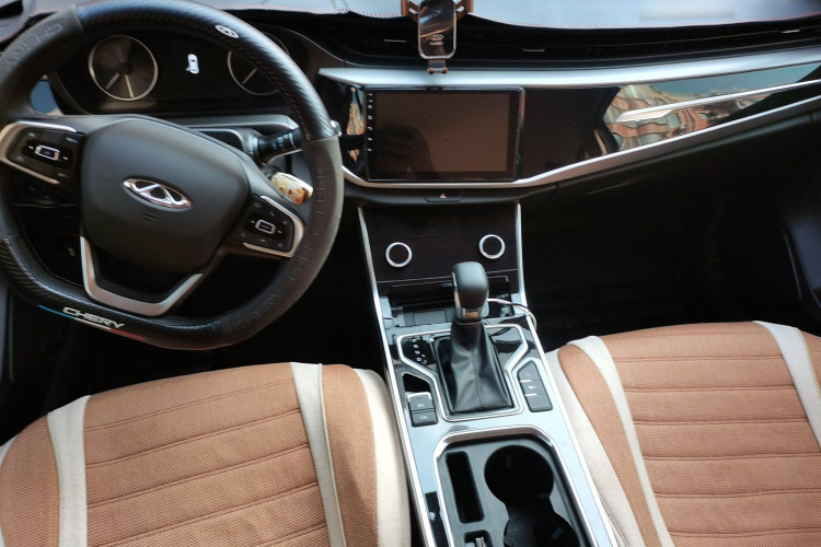 奇瑞 艾瑞泽5 2021款 PRO 1.5L CVT青春版中控内饰7002