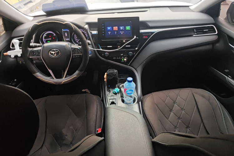 丰田 凯美瑞 2021款 双擎 2.5HGVP 领先版中控内饰12