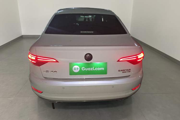 大众 速腾 2019款 280TSI DSG豪华型 国V车身外观6