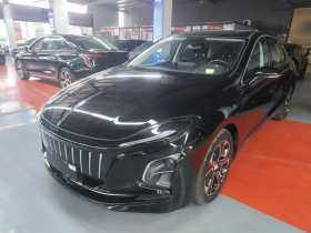 红旗E-QM5 2021款 充电 旗享版