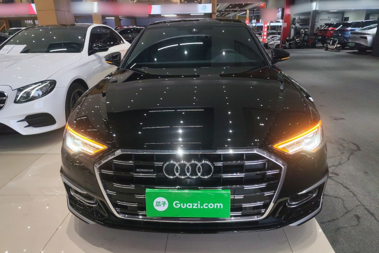 奥迪A6L 2023款 45 TFSI quattro 臻选动感型车身外观2