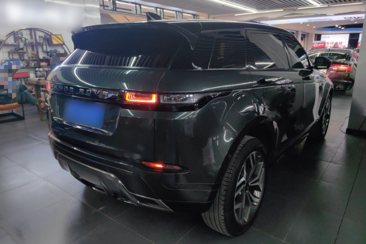 路虎 揽胜极光 2021款 极光L 249PS R-Dynamic First edition 首发版车身外观6005