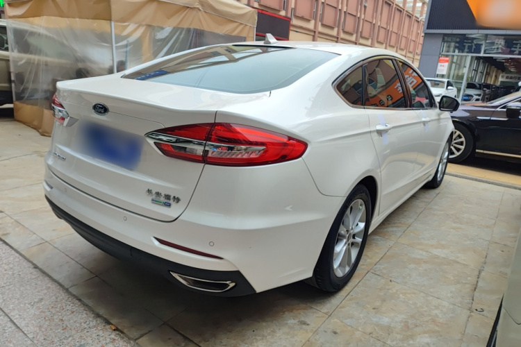 福特 蒙迪欧 2018款 EcoBoost 200 智控时尚型 国VI车身外观7