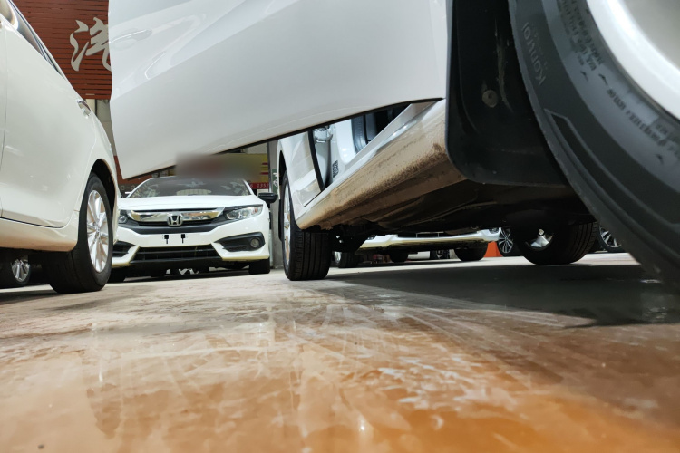 大众 朗逸 2017款 1.6L 自动风尚版局部细节9001