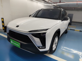 蔚来ES8 2020款 415KM 六座版