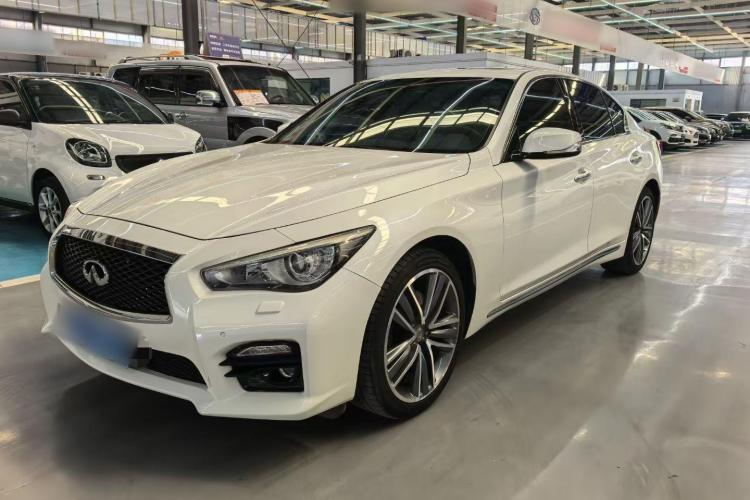 英菲尼迪Q50L 2015款 2.0T 运动版车身外观6006