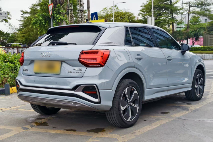 奥迪Q2L e-tron 2022款 Q2L e-tron 纯电智享型车身外观6004