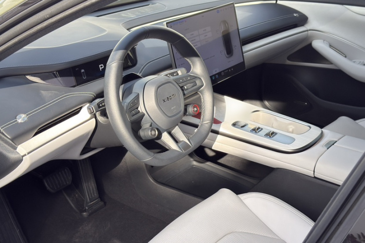 小米汽车 小米SU7 2024款 后驱标准创始版中控内饰7007