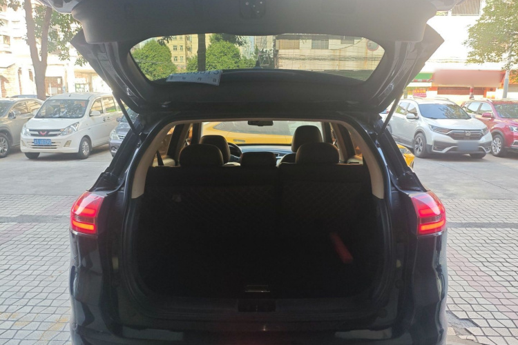 吉利汽车 博越 2016款 1.8TD 自动智慧型机舱底盘23