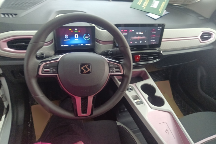 思皓 花仙子 2021款 集美版 302km 时尚型中控内饰12