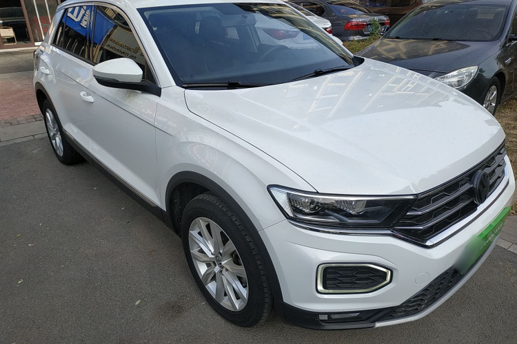 大众 T-ROC探歌 2020款 230TSI DSG两驱进取型车身外观3