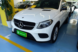 奔驰GLE轿跑 2018款 GLE 320 4MATIC 轿跑SUV