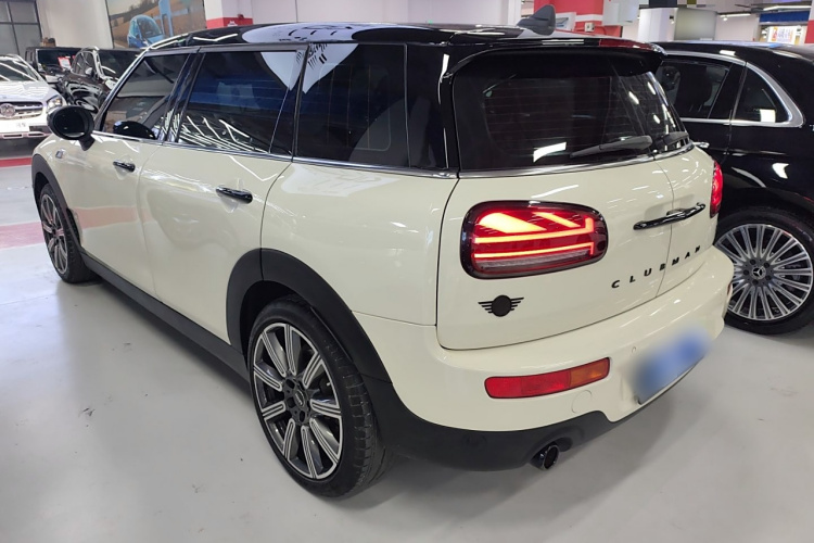 MINI Clubman 2022款 改款 1.5T COOPER 鉴赏家车身外观6003