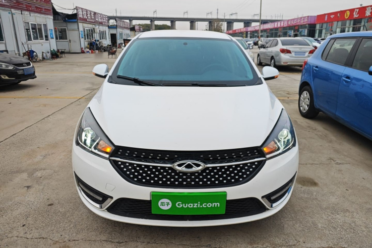 奇瑞 艾瑞泽5 2021款 PRO 1.5L CVT青春版车身外观2