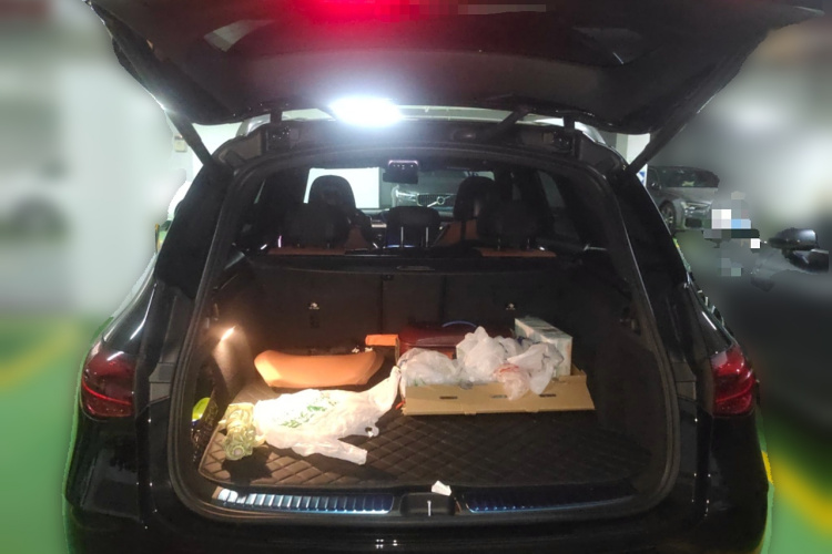 奔驰GLC 2023款 GLC 260 L 4MATIC 豪华型 5座局部细节23