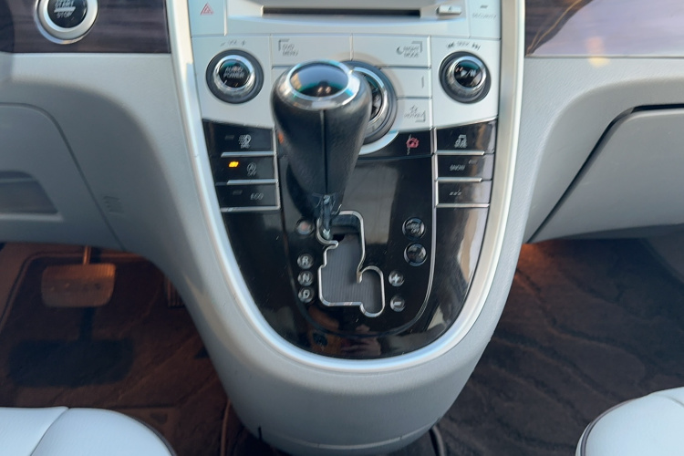 纳智捷 大7 MPV 2016款 2.0T 豪华型局部细节18