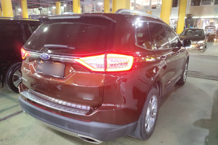 福特 锐界 2016款 EcoBoost 245 两驱豪锐型 7座车身外观7