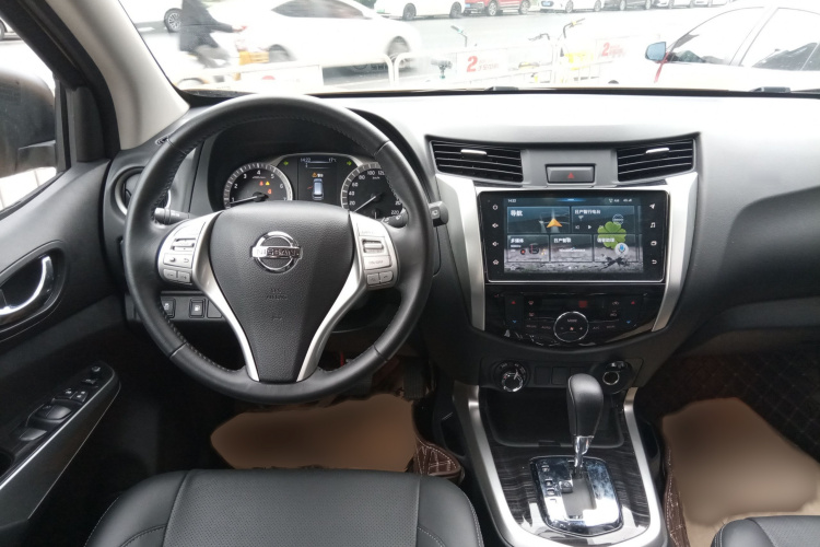 日产 途达 2020款 2.5L XV 4WD 自动四驱旗舰版局部细节13