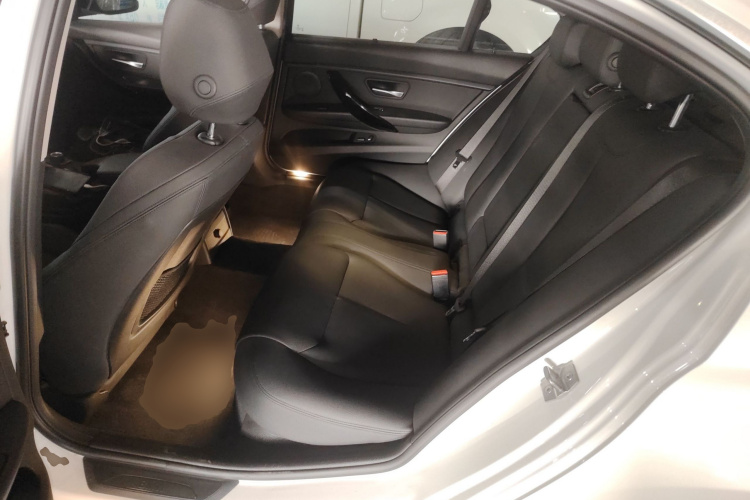 宝马3系 2018款 318Li中控内饰7004