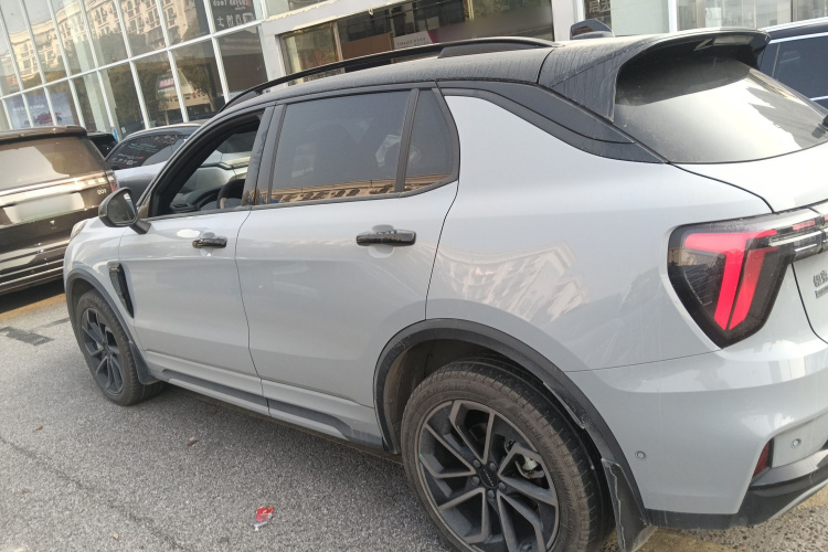 领克01 EM-P 2023款 1.5TD EM-P 晨曦版车身外观6003