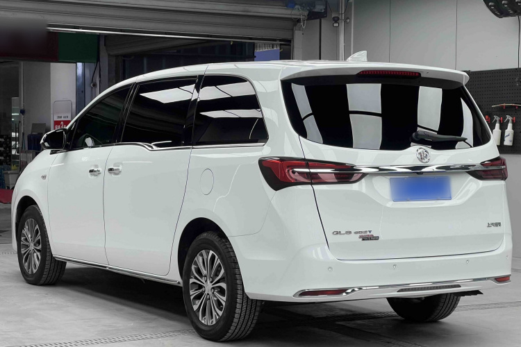 别克GL8 2023款 陆上公务舱 652T 豪华型车身外观6003