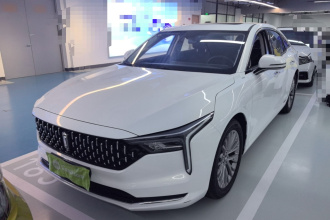 奔腾B70 2025款 龙耀版 1.5T 质享型