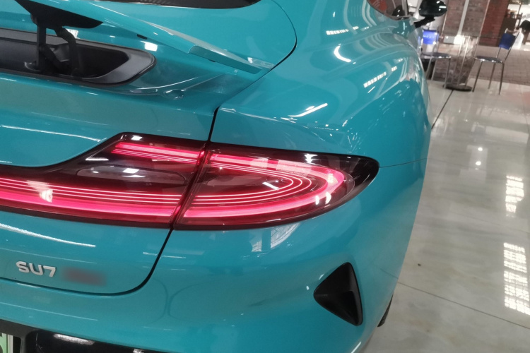 小米汽车 小米SU7 2024款 四驱Max创始版车身外观6006