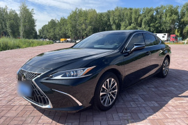 雷克萨斯ES 2024款 200 臻享版