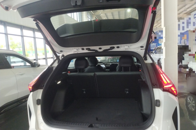 吉利汽车 博越 2024款 1.5TD 智联+机舱底盘23